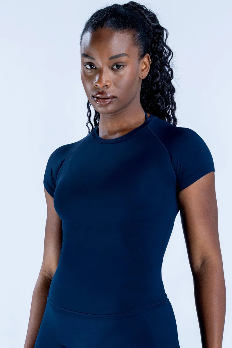 The Form Short Sleeve Top — AVLETICA