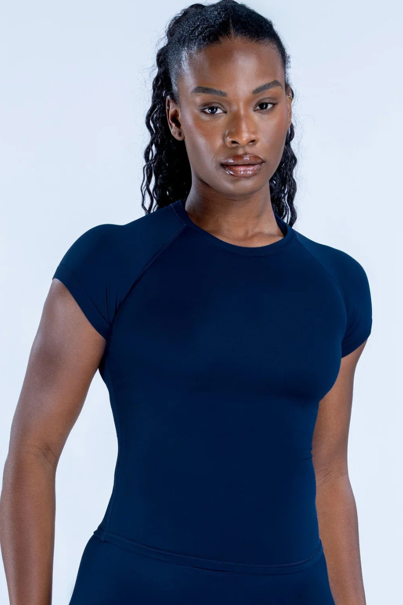 The Form Short Sleeve Top — AVLETICA