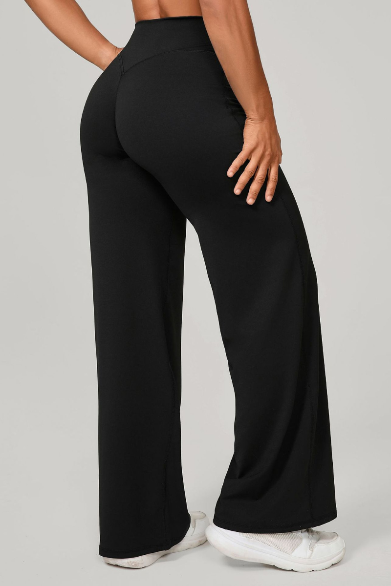 The Essential Straight-Leg Pant — AVLETICA