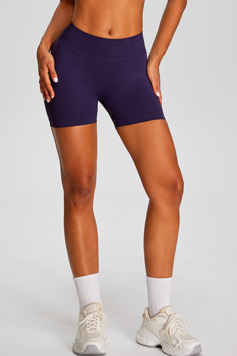 The Sculpt Pleated Short — AVLETICA
