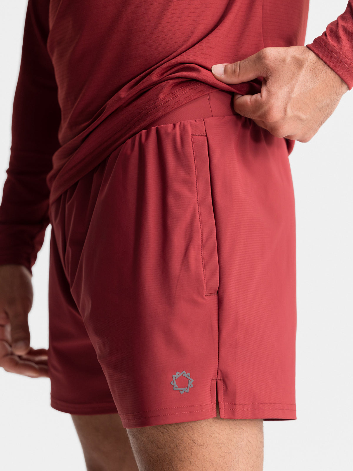 Everyday Essential Short 5"