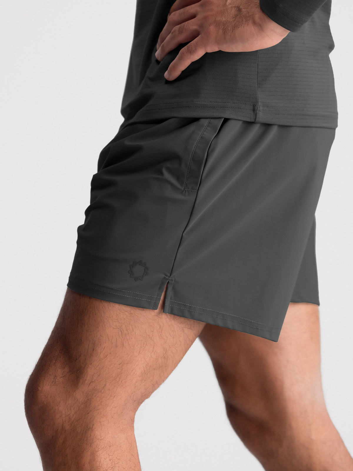 Everyday Essential Short 5"