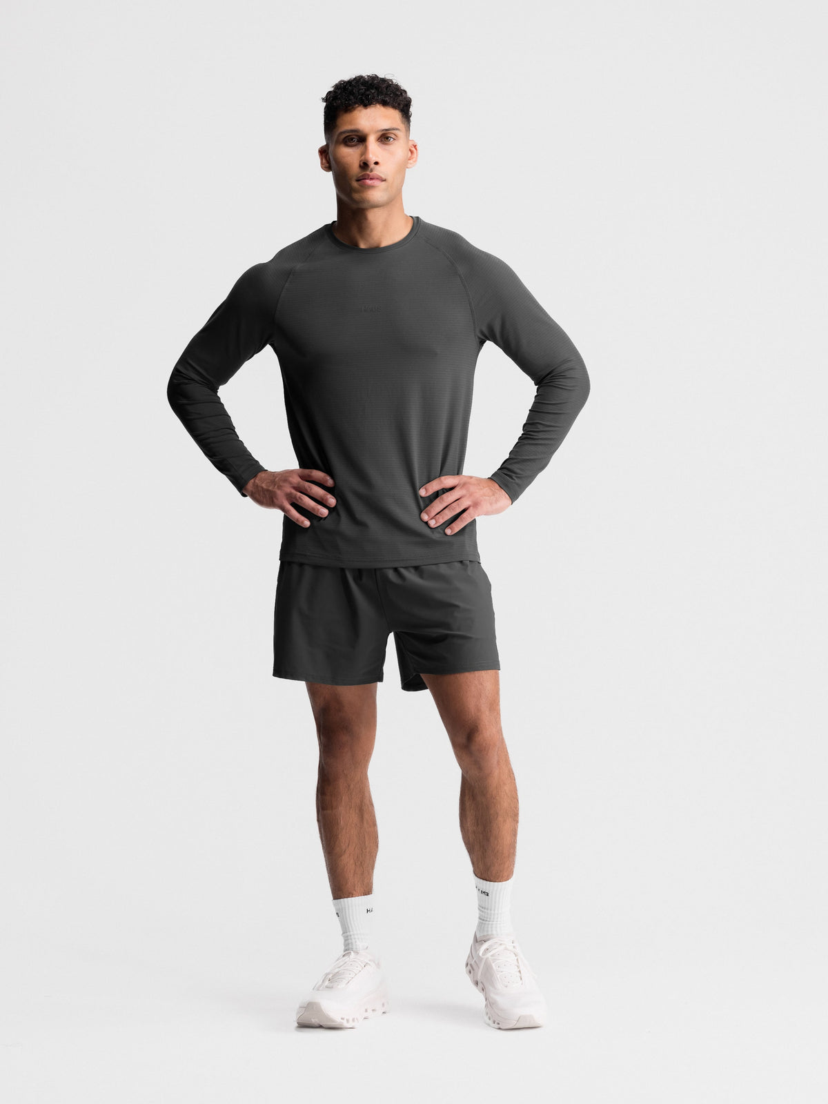 Everyday Essential Short 5"