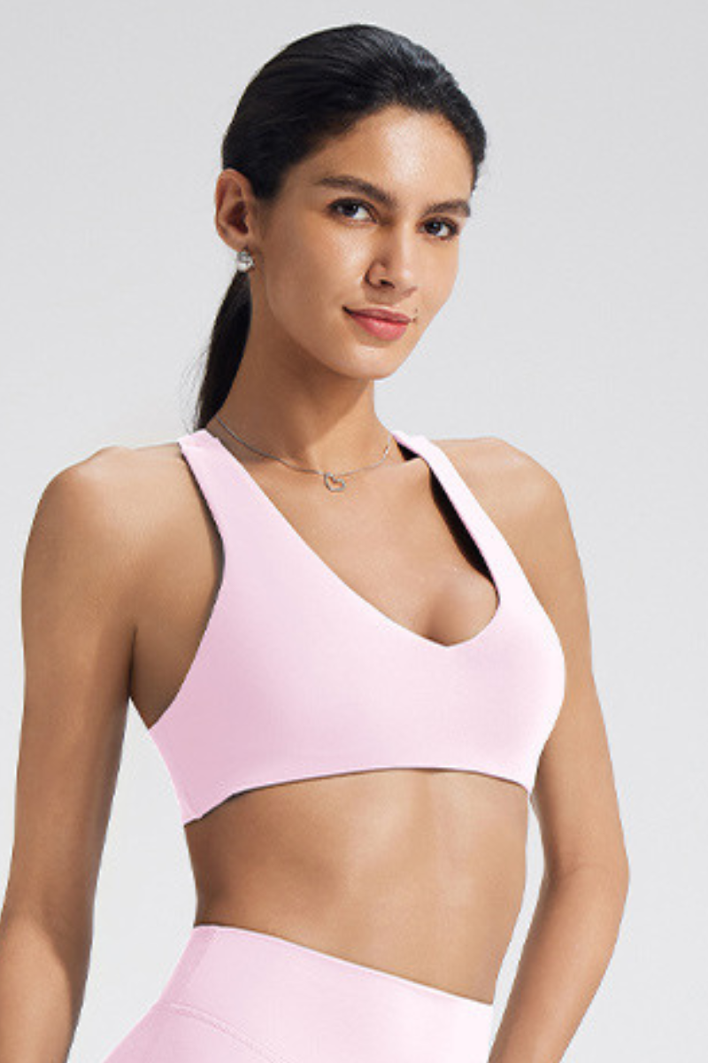 The Signature Racerback Bra — AVLETICA