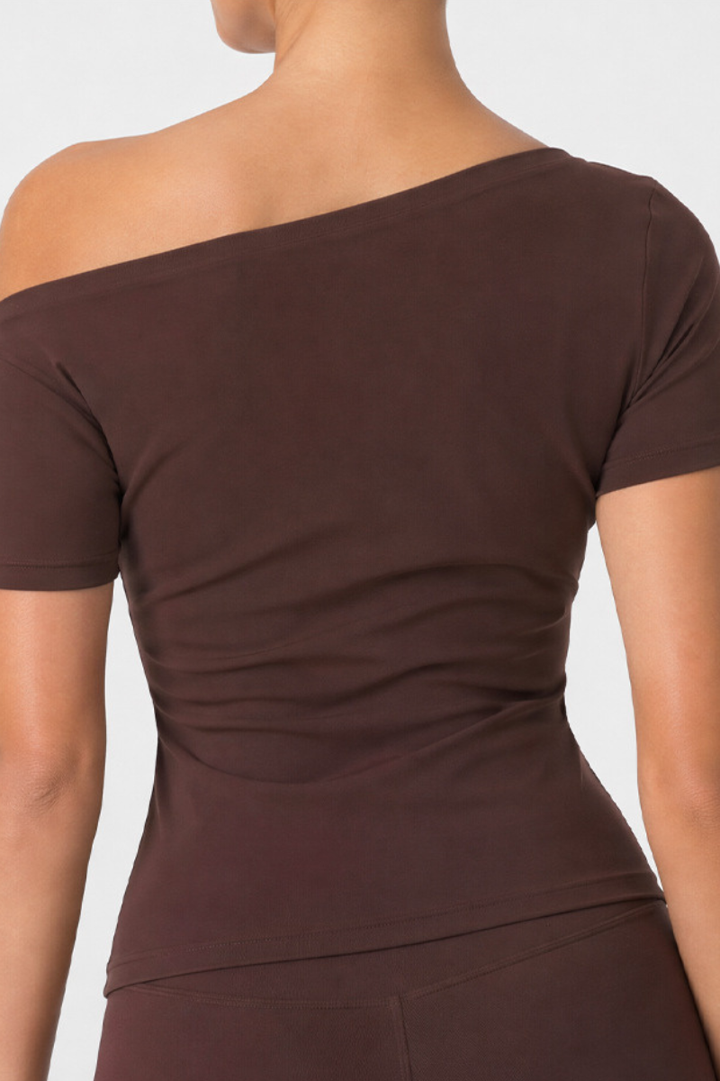 The Studio Layer Asymmetric Off-Shoulder Top — AVLETICA