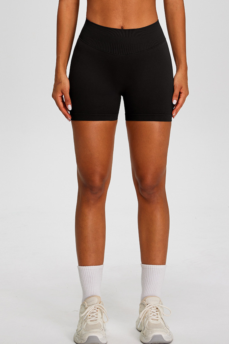 The Sculpt Pleated Short — AVLETICA